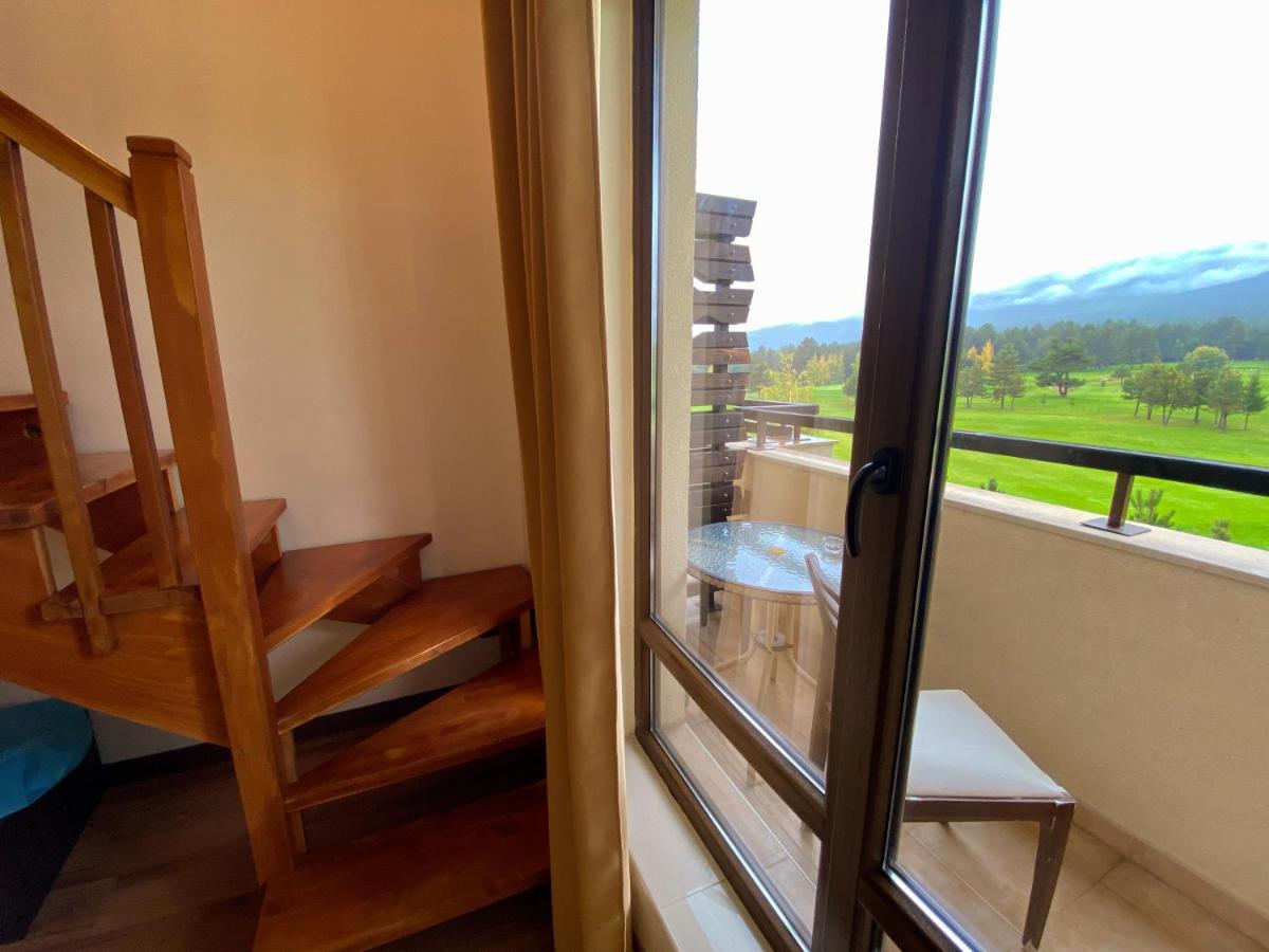 Aparthotel Sunny Duplex With Spectacular View In Terra Complex Razlog Exteriér fotografie