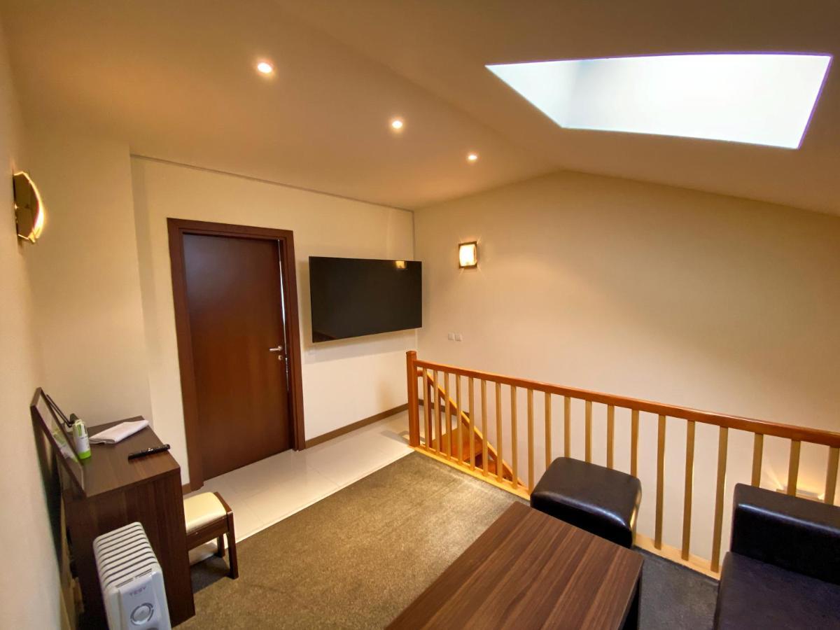 Aparthotel Sunny Duplex With Spectacular View In Terra Complex Razlog Exteriér fotografie